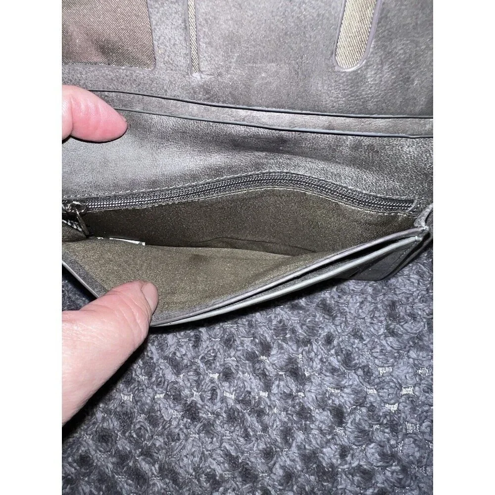 ROOTS Canada Gray Leather Bifold Checkbook Credit Card ID Slot Wallet